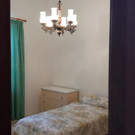 Hotel Butts Dorm Victoria